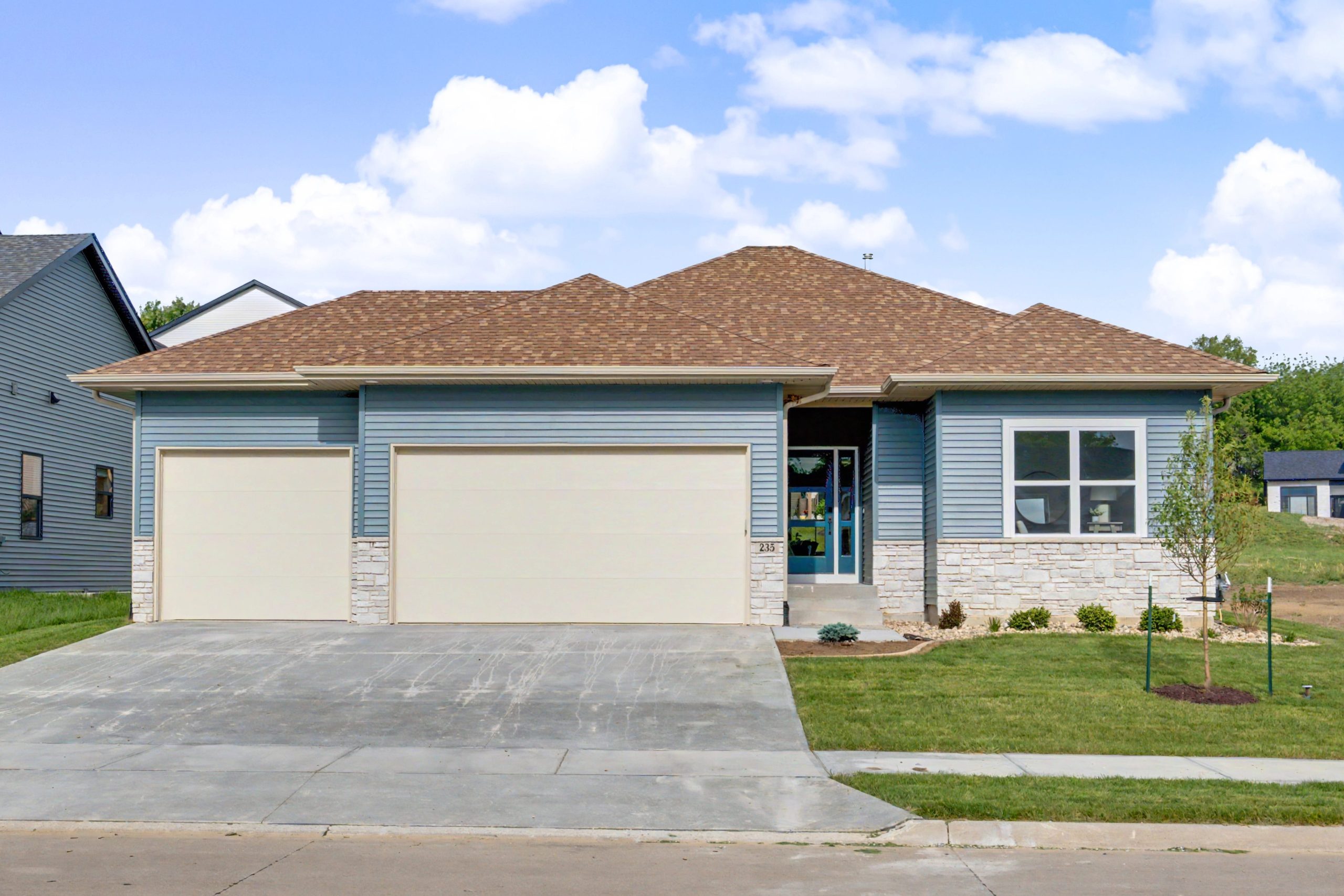 235 Chadwick Ln. Iowa City Iowa