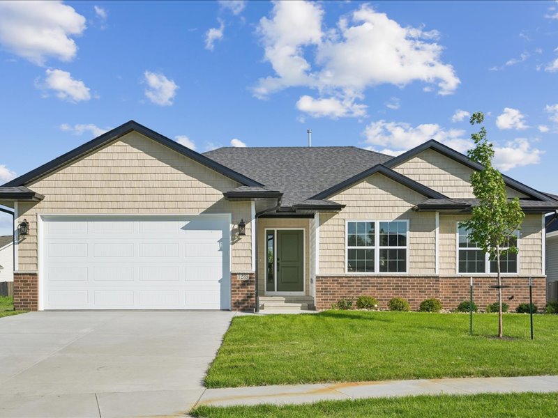 Sandhill Estates single-family home