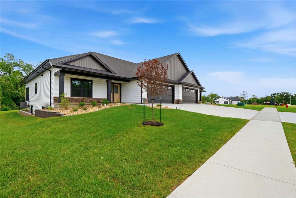 Navigate Homes Canary ranch-style duplex